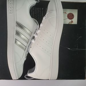 Adidas vs advantage 7248